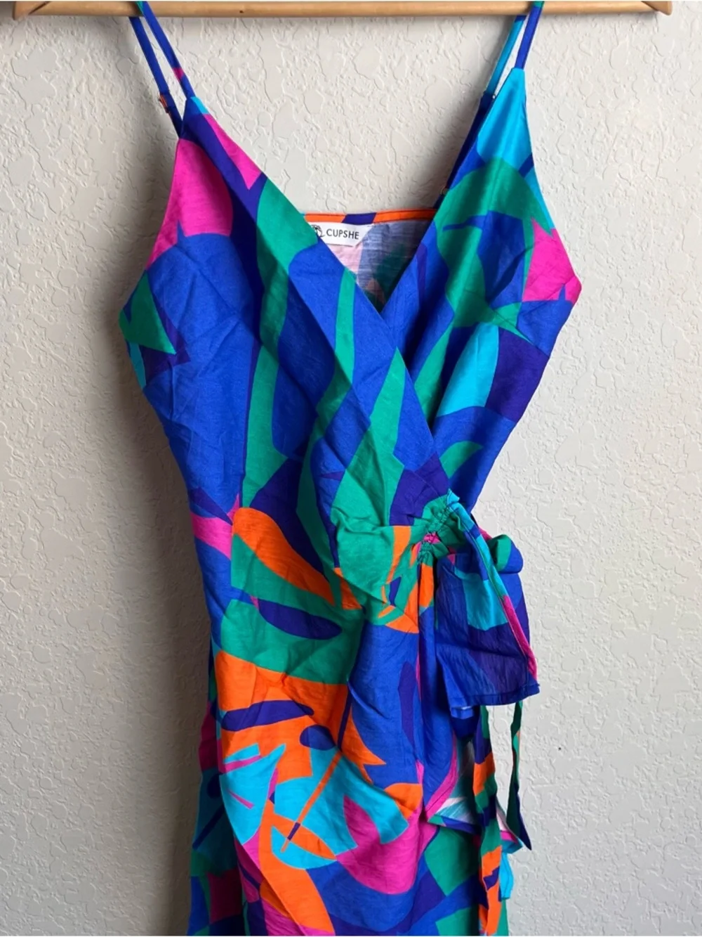 Cupshe Papaya Pop Tropical Mini Wrap Dress Small S Blue Green Print NWT Womens - Picture 5 of 15